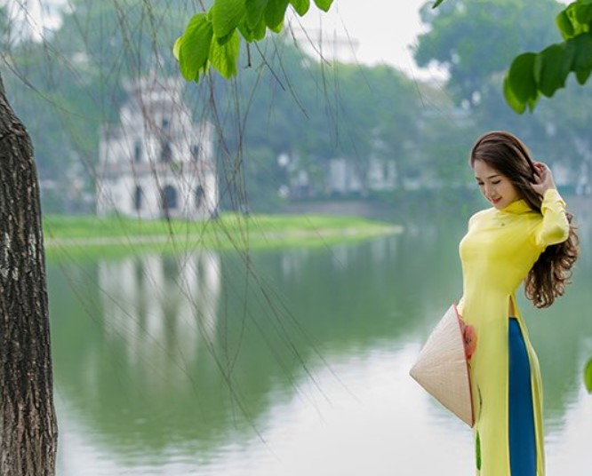 Đêm hồ gươm
